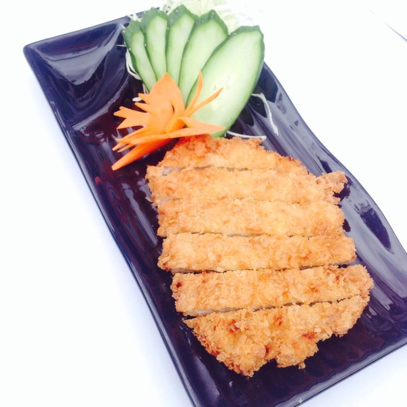 ทังคัสสึ "หมูชุปเกร็ดขนมปังทอด"