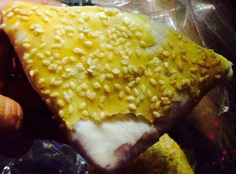 พายไส้ไก่อบน้ำผึ้ง