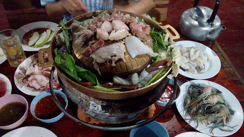 หมู,หมึก,กุ้ง