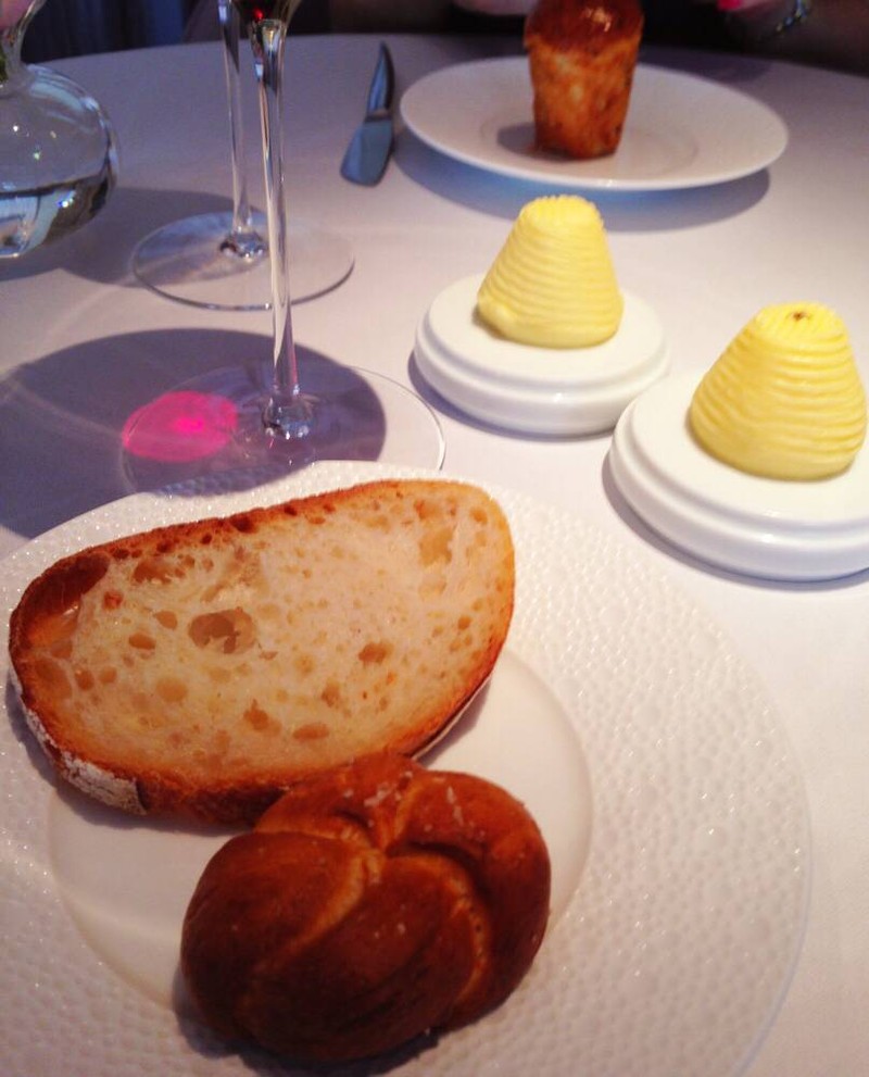 ขนมปังและเนย