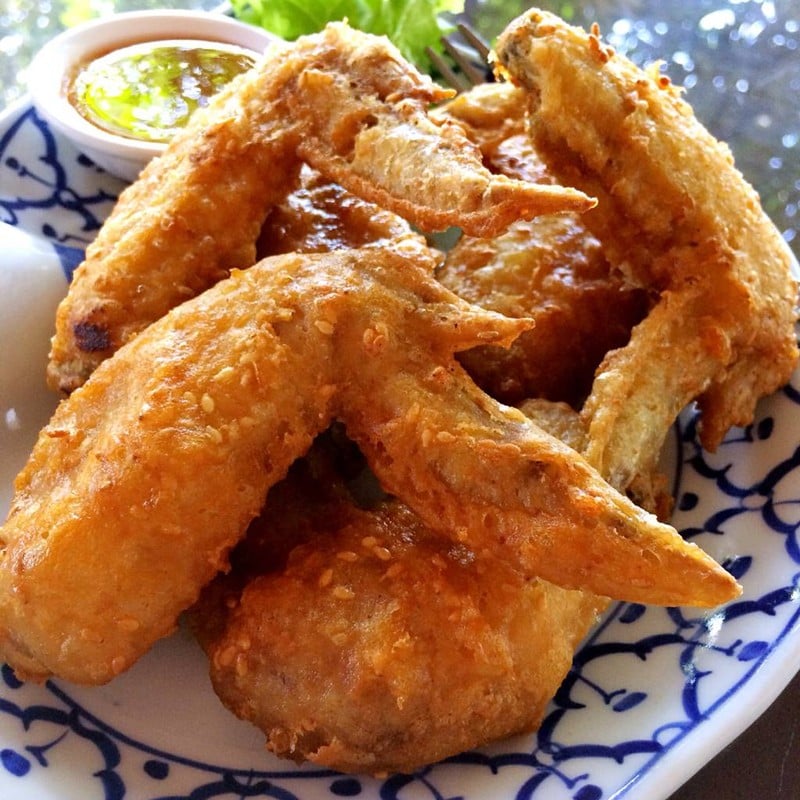 ปีกไก่ทอด