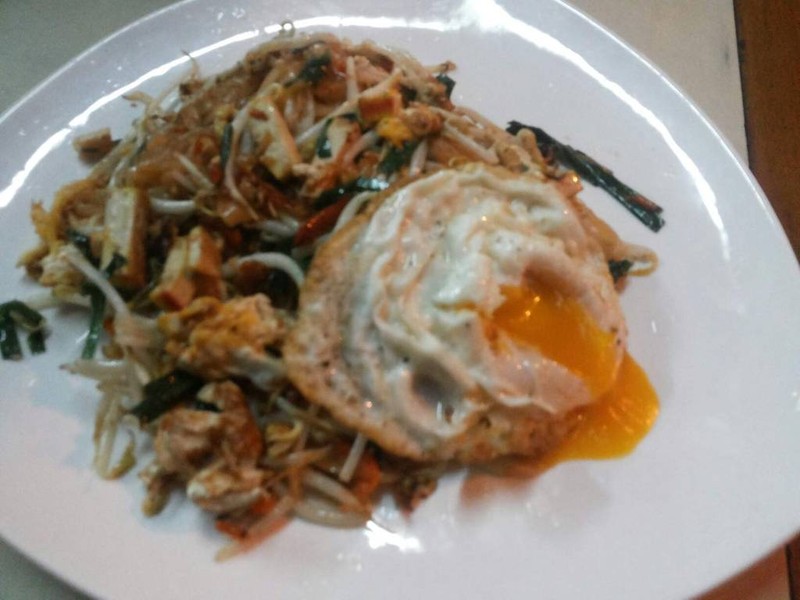 ผัดไทไข่ดาว