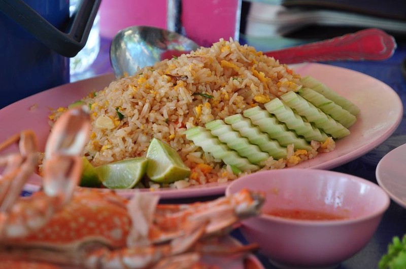 ข้าวผัดปู