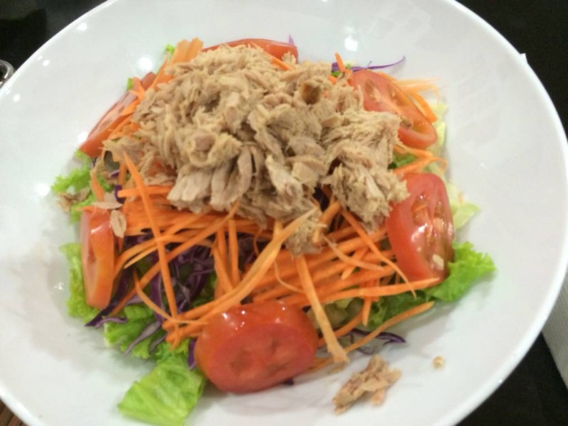 สลัดทูน่า