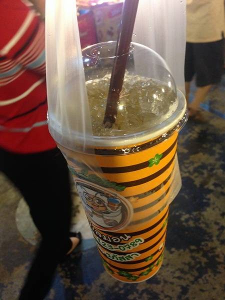 น้ำผึ้งผสมมะนาว เปรี๊ยวหวานอร่อย