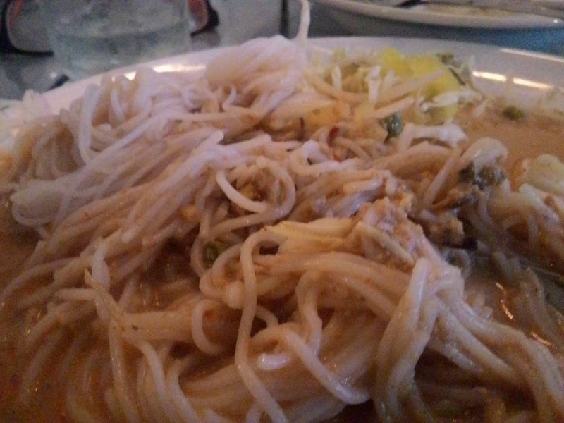 ขนมจีนน้ำยา เยอะจนงง