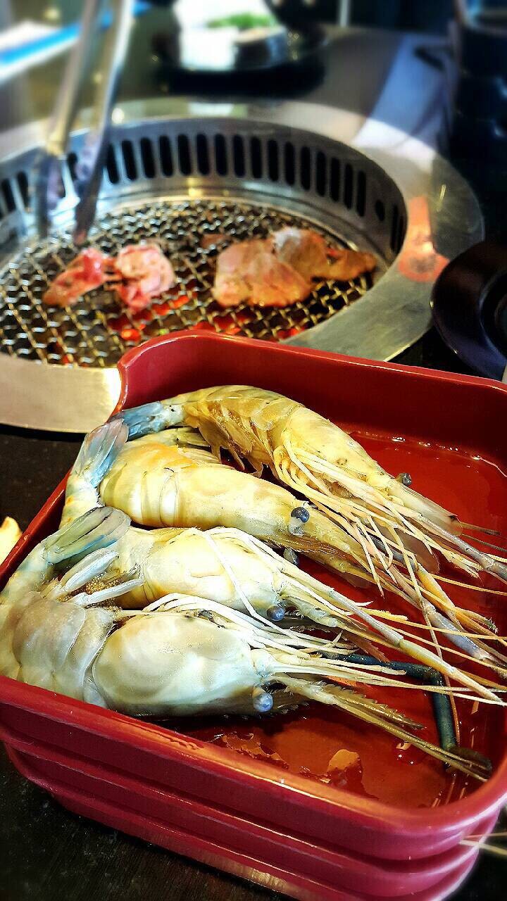 กุ้งสดตามปกติ