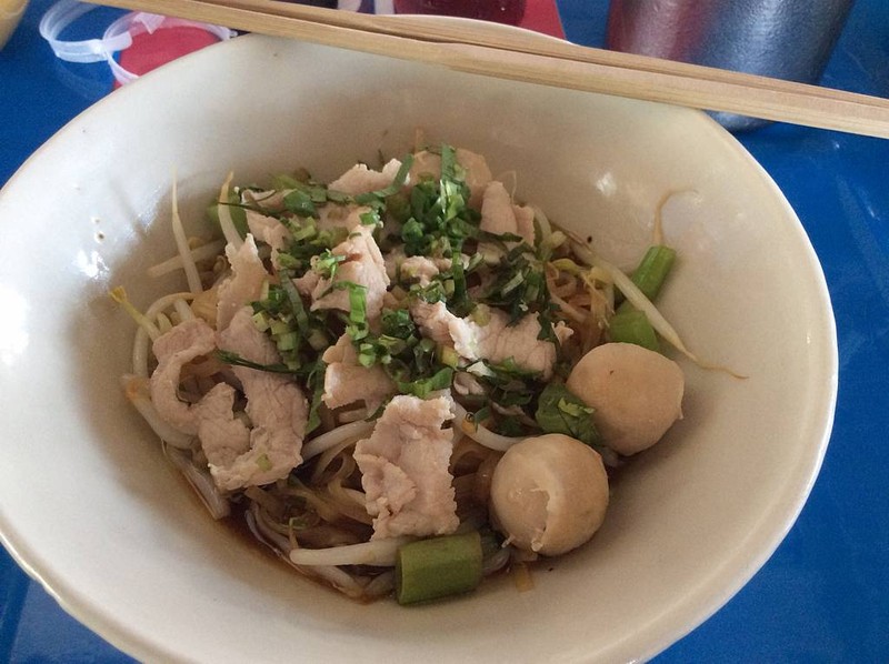 เล็กแห้งหมู