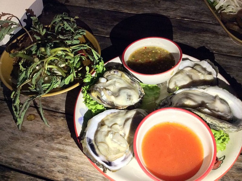 หอยนางรมทรงเครื่อง