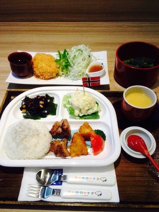 ชุดคุณหนูปลา+ไก่ทอด,  โครเก้ฟักทอง