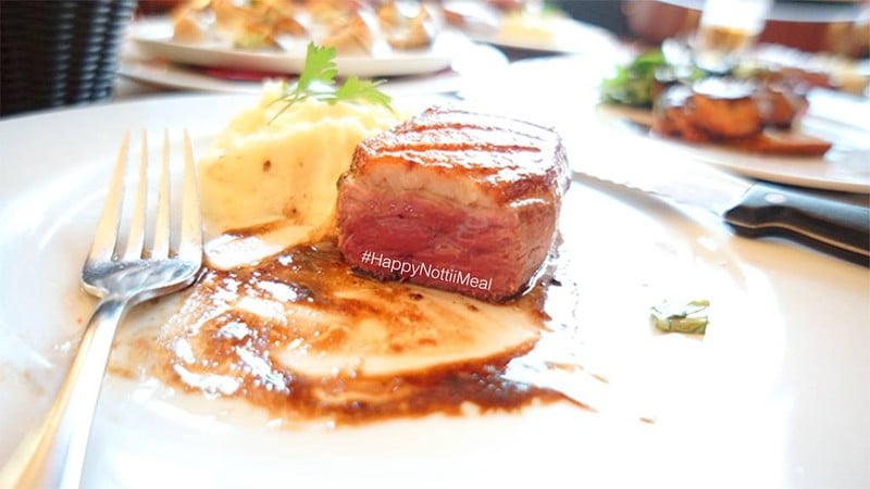 Roasted duck with a balsamic sauce and mash potatoes by #HappyNottiiMeal
