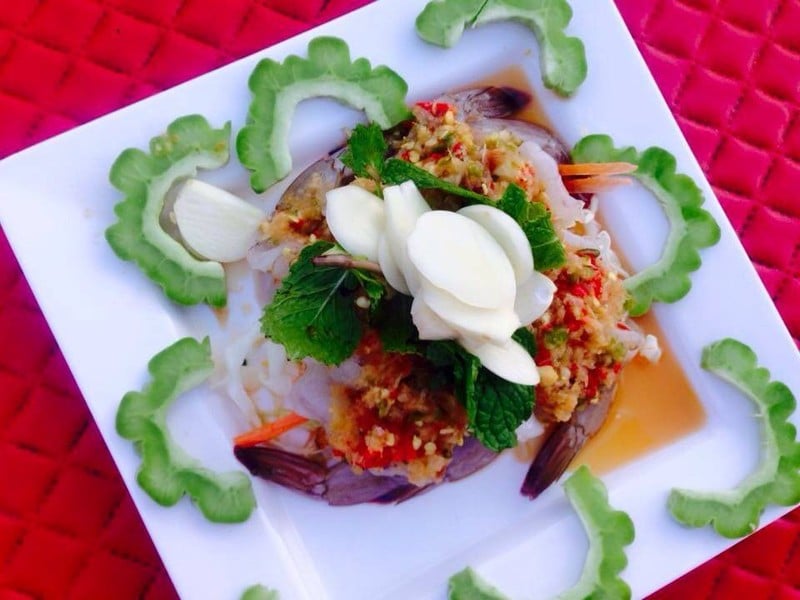 กุ้งแช่น้ำปลา. 149.-