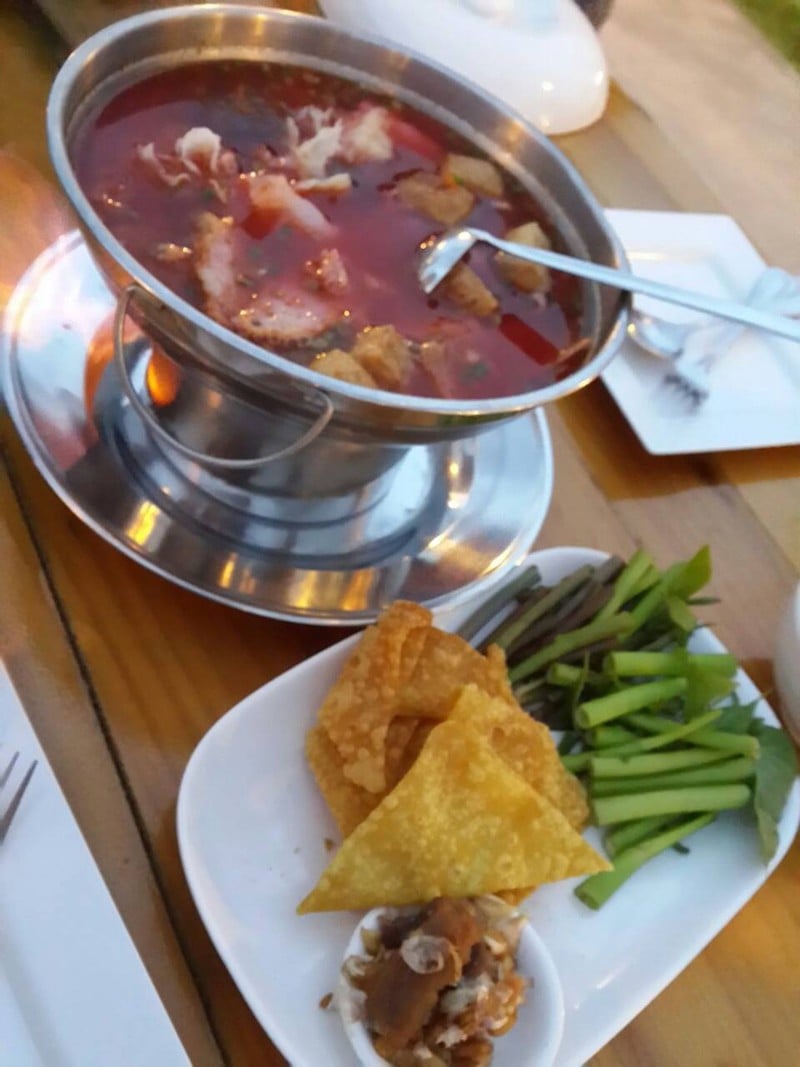 เย็นตาโฟหม้อไฟ