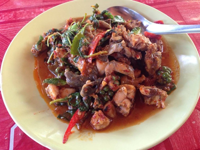 ผัดเผ็ดกบ 90 บาท