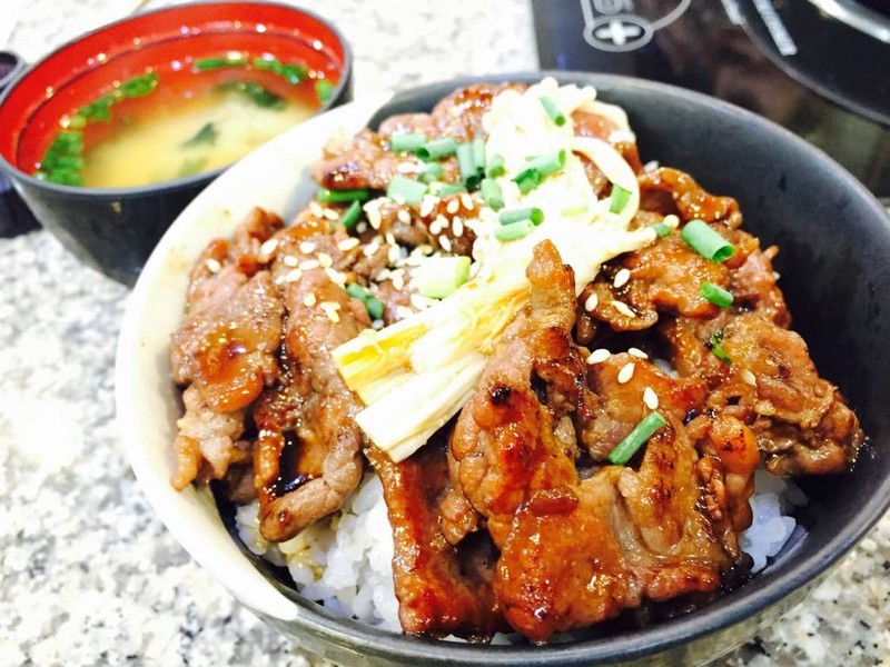 ข้าวหน้าเนื้อ 99 บาท
