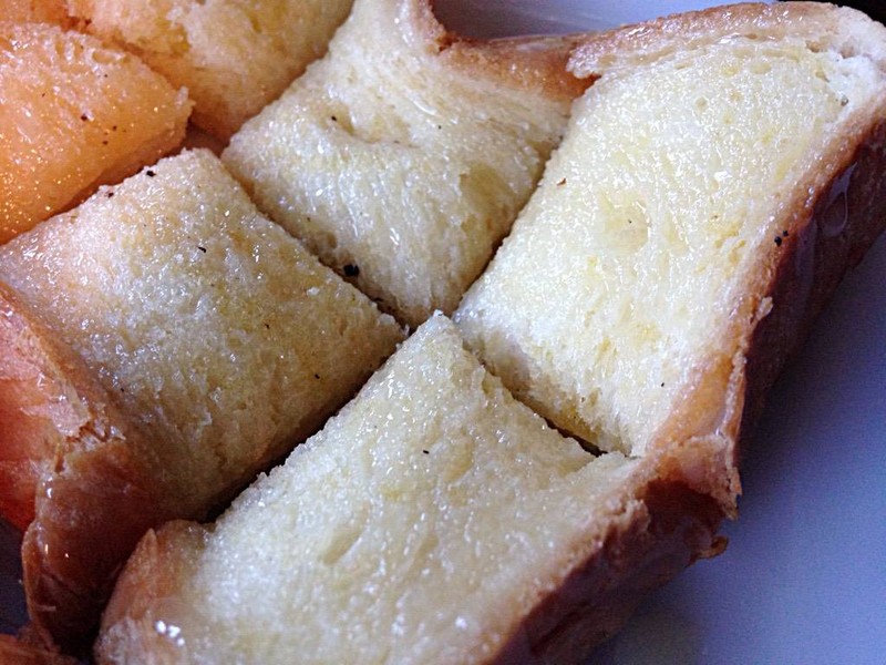 ปังปิ้งเนย, นม, น้ำตาล. (20)