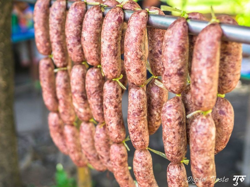 ไส้กรอกเนื้อ