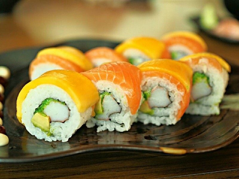 Mango roll