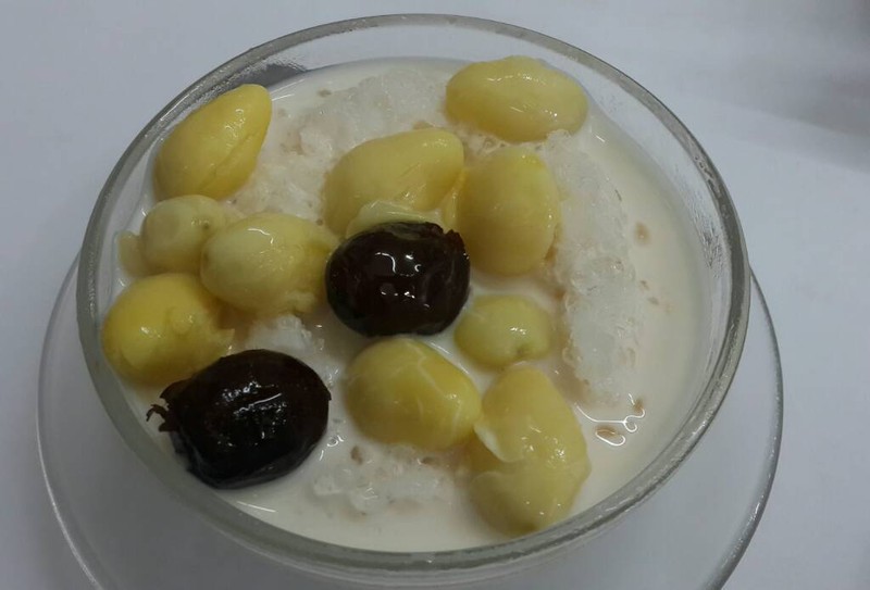 แปะก๊วยนมสด