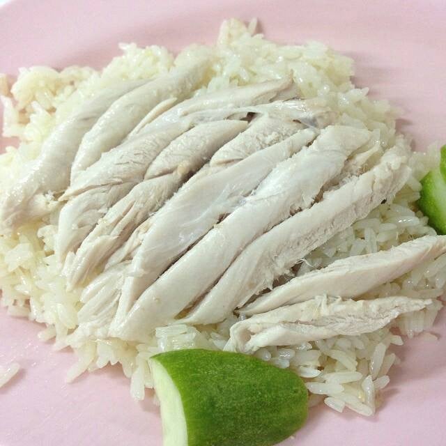 ข้าวมันไก่เนื้อล้วนพิเศษ