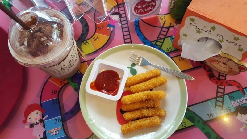 ชิกเก้นสติก