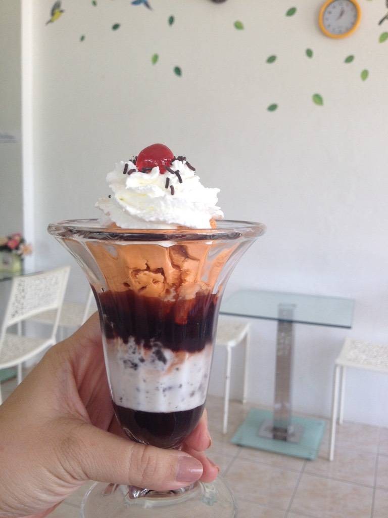 ไอศครีมซันเดย์