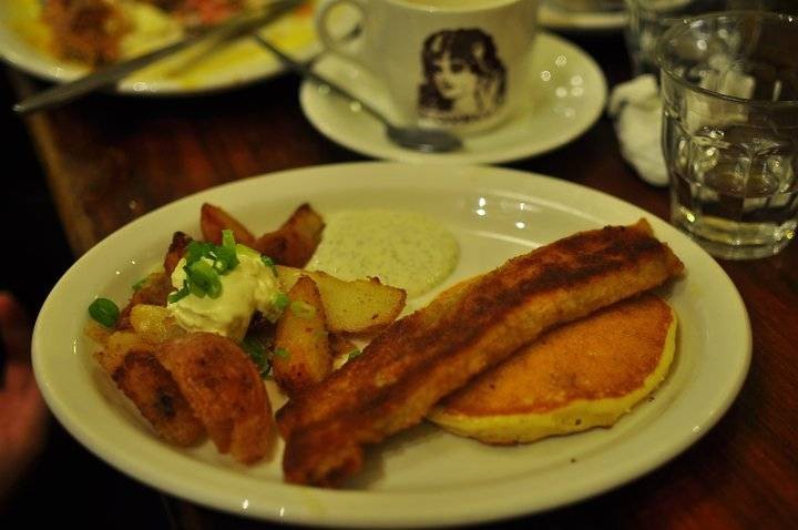 BARRAMUNDI WITH COTTAGE FRIES