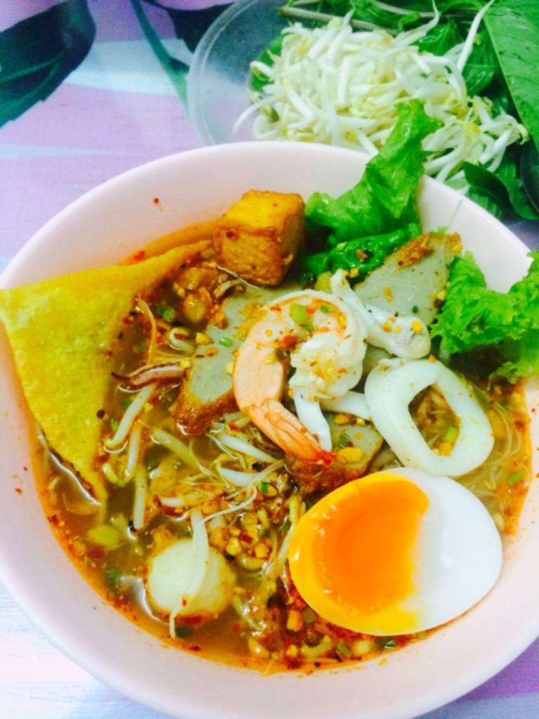 ก๋วยเตี๋ยวต้มยำซีฟู๊ด