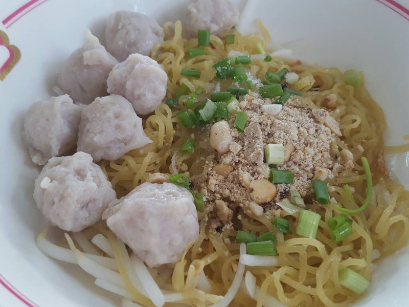 หมูเด้งก็เยี่ยม