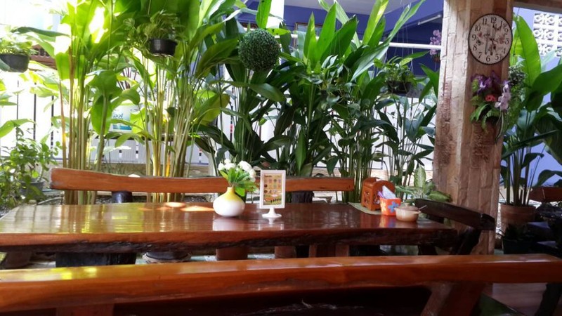 ที่นั่งของร้าน