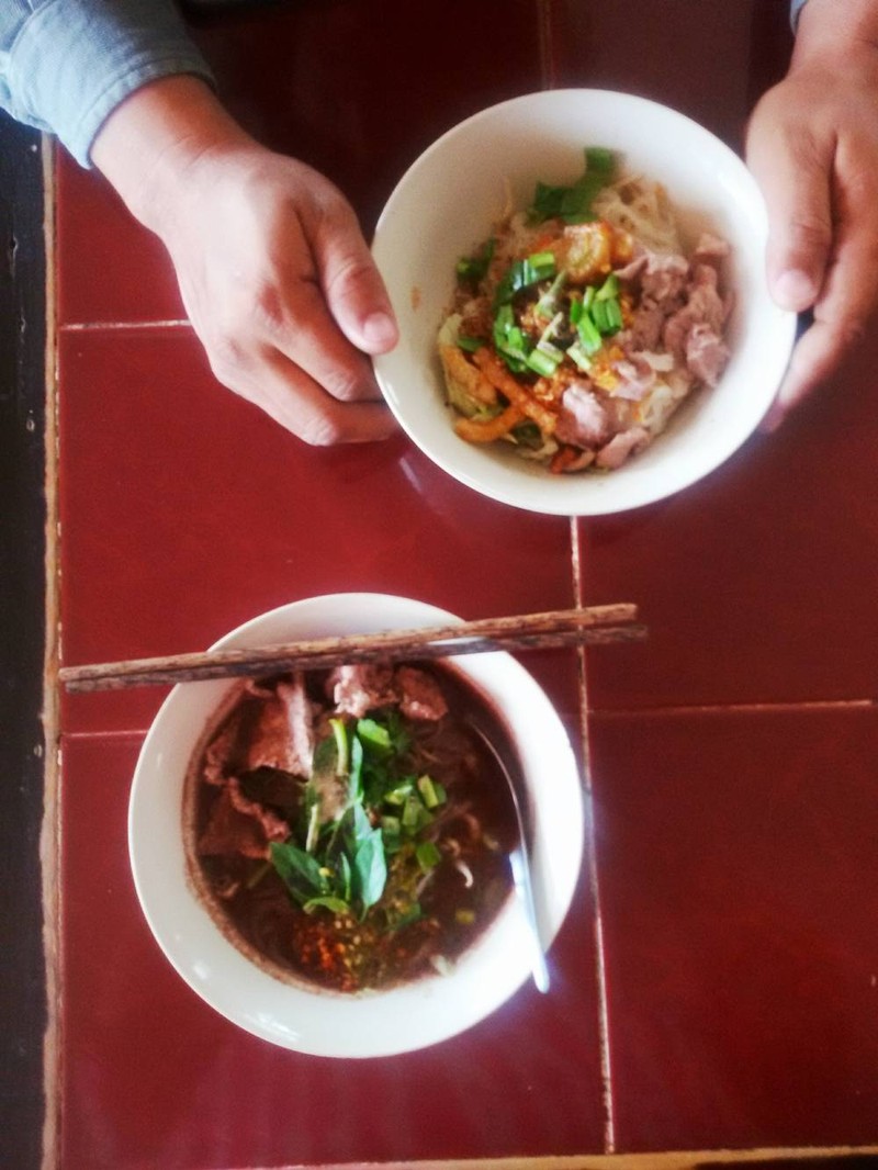 ปัง ปัง เลยพร้อมกัน 2ชาม เข้มข้นเว่อร์ ๆ รสเด็ดมาก