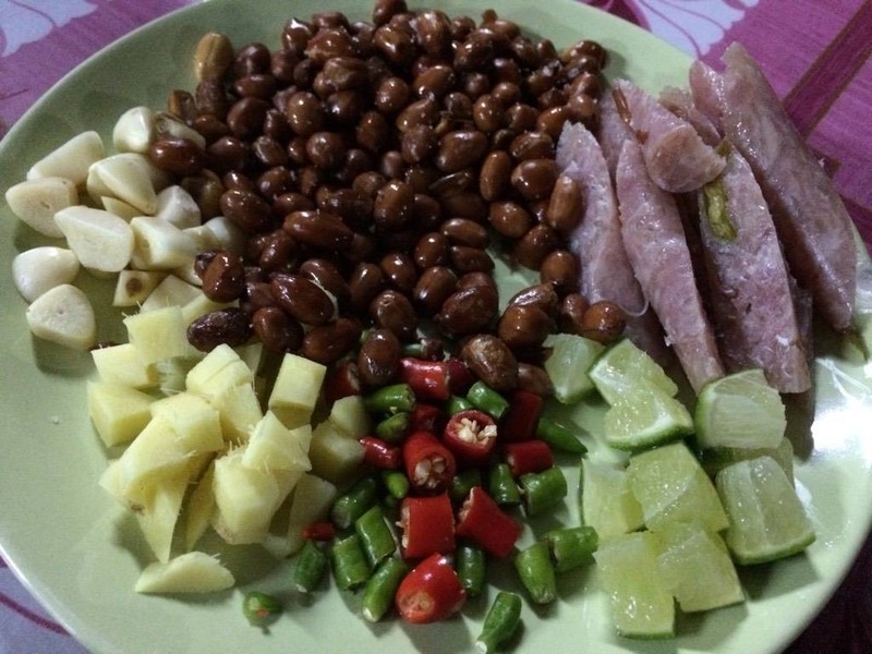แหนมทรงเครื่อง