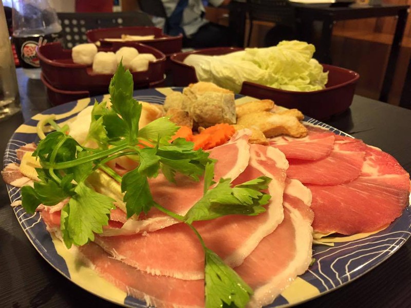 239.- ชุดหมู