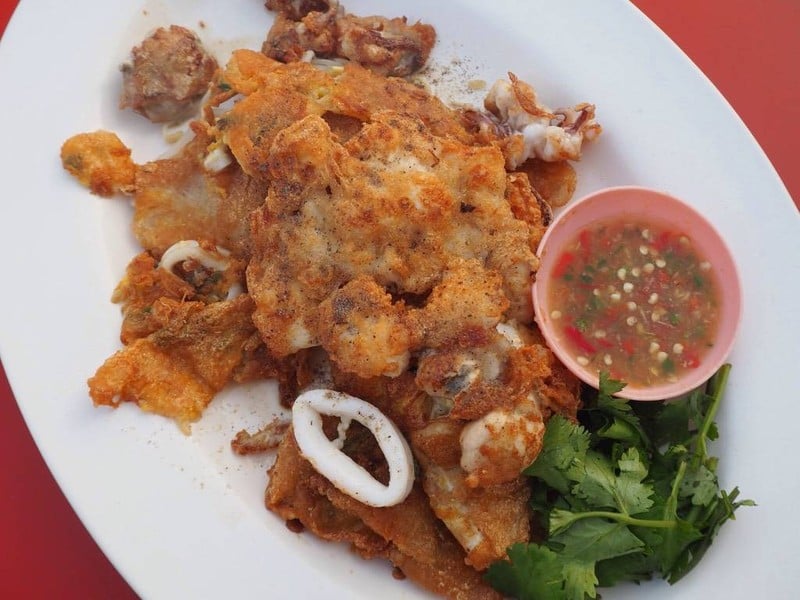 หอยนางรม+ปลาหมึก+ไข่ปลาหมึก (70 บาท)