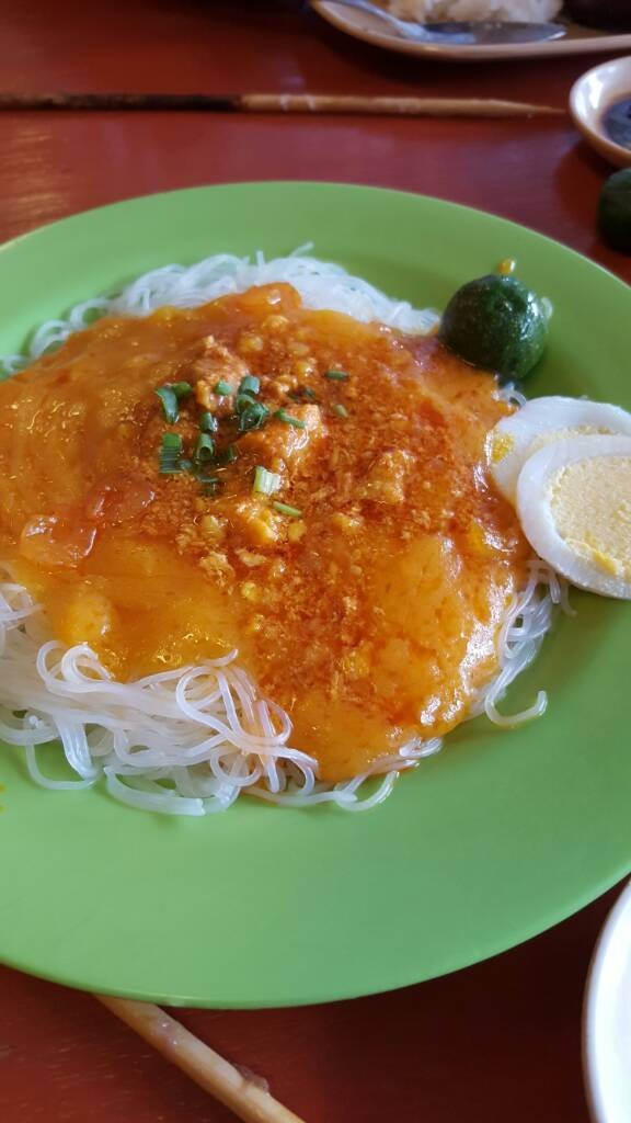 Palabok-แต่ทำไมพอสั่งมาแล้วได้แบบไม่มีกุ้งก็ไม่รุ