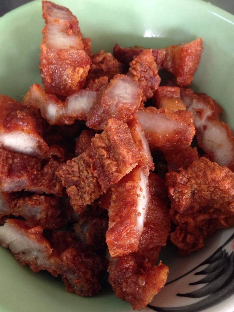 หมูทอด