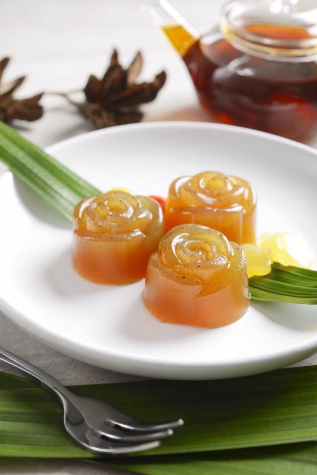 วุ้นจากชาผู๋เอ๋อที่ละเมียดละไมกับรสชาติกับความกรุบกรอบของเนื้อวุ้นสูตรพิเศษ