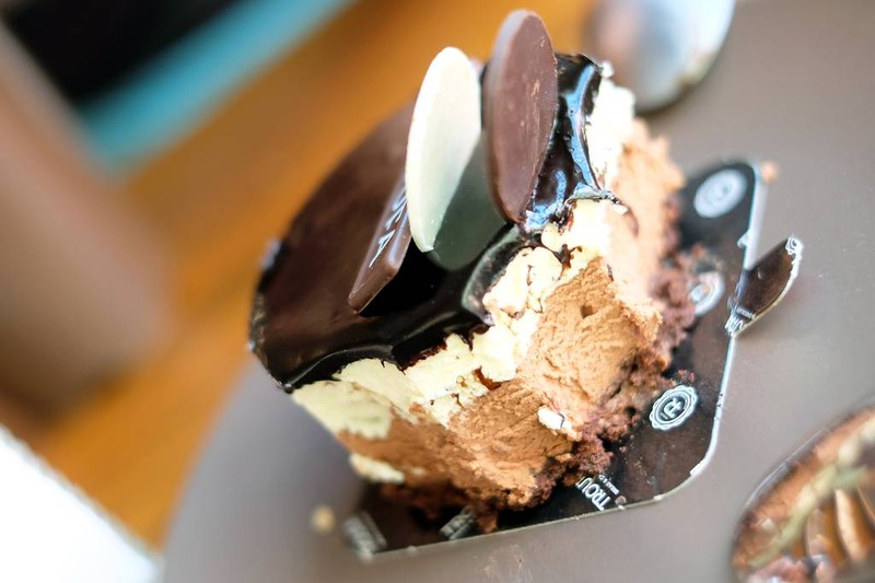 สี่ชั้น สี่รสชาติ !!