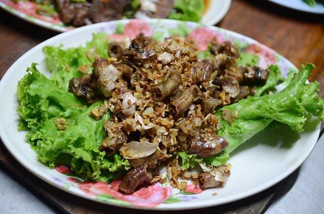 ไส้ทอดกระเทียม