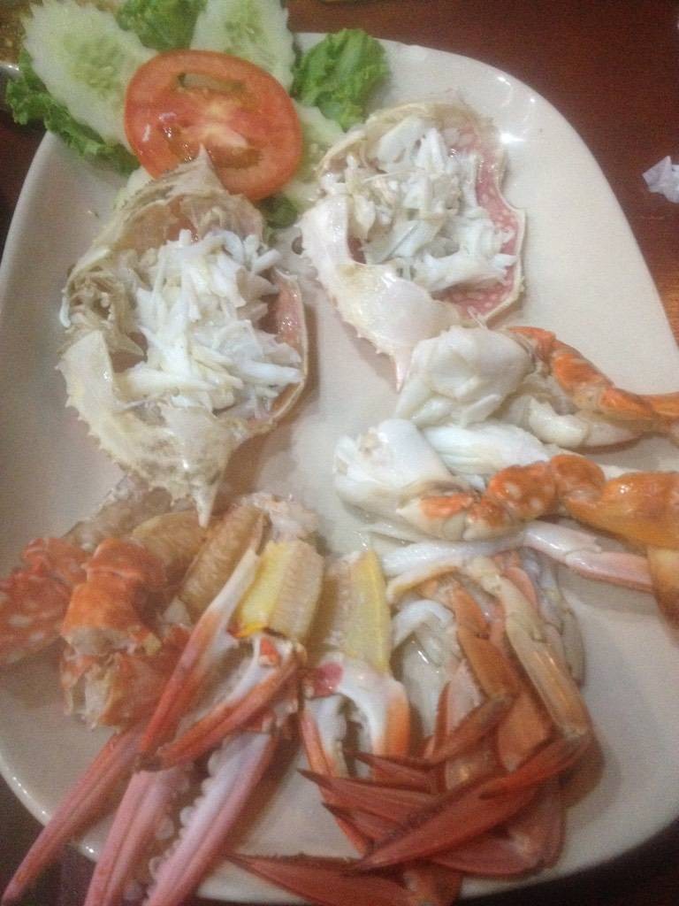 ปูนึ่งแบบแกะเนื้อ