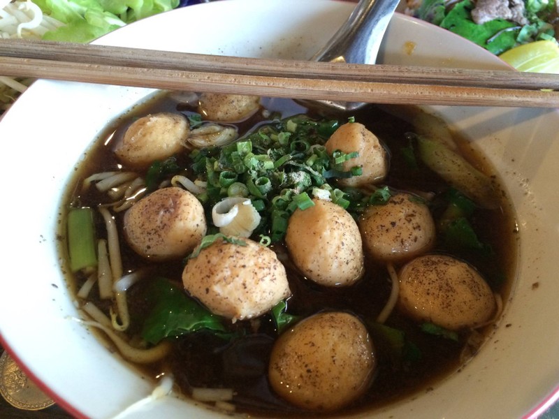 เกาเหลาลูกชิ้นรวม