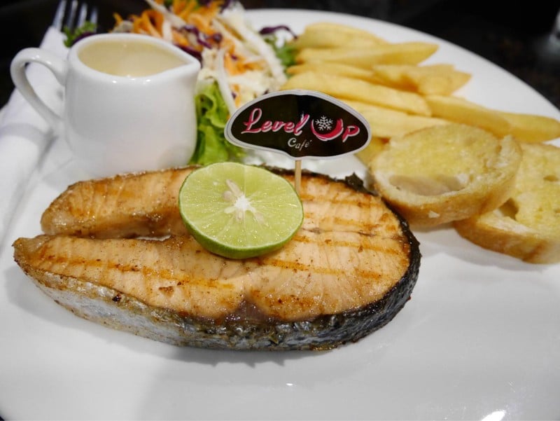 สเต๊กเซลม่อน เนื้อแน่นมว๊ากกก