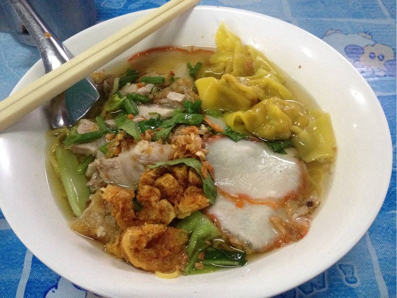 หมูแดงหมูกรอบ