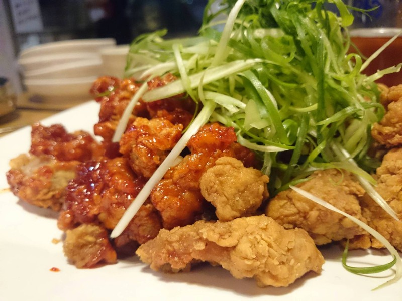 30 dollars = 800 baht