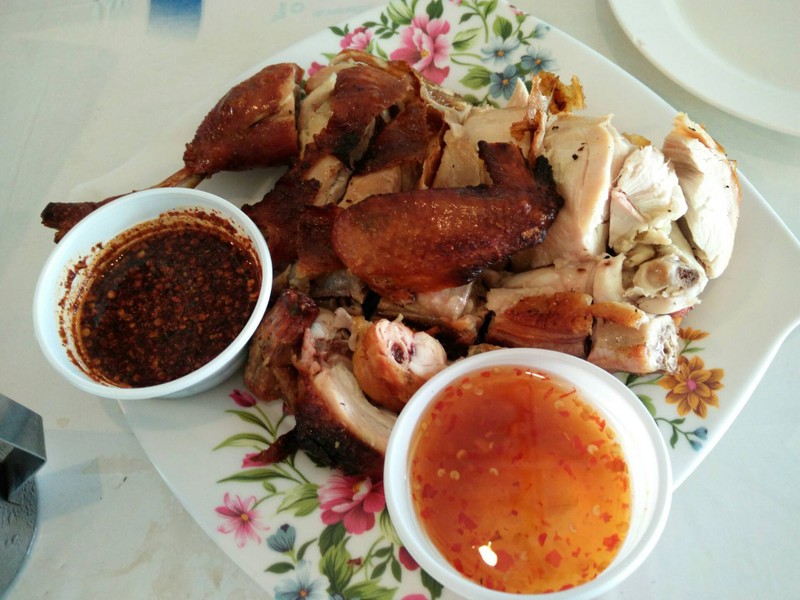 เนื้อแน่นนุ่ม จานใหญ่ ครึ่งตัวกินได้4คน