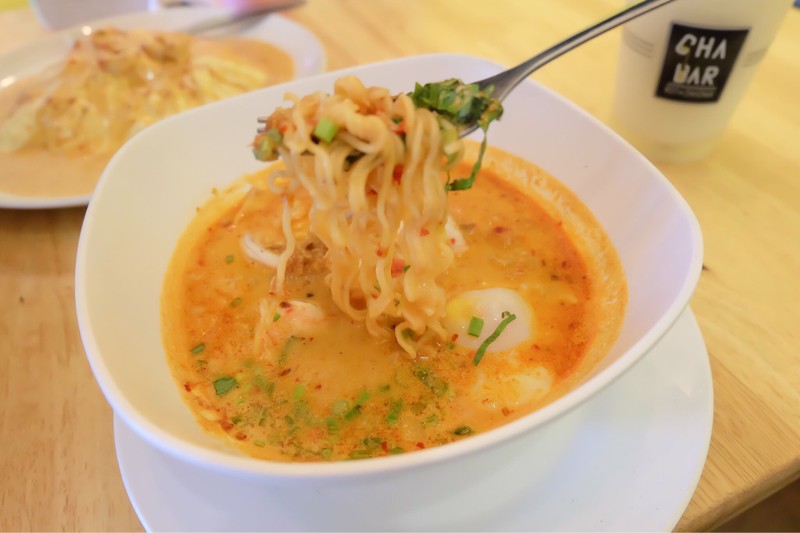 ต้มยำมาม่า