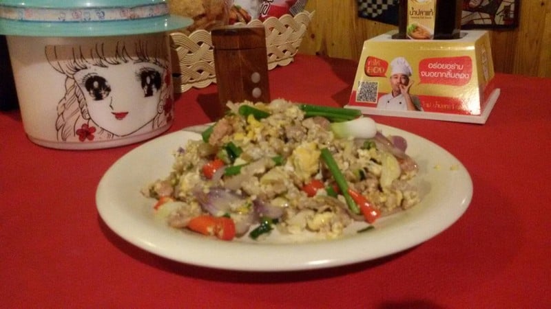 แหนมคั่ว อร่อยดี