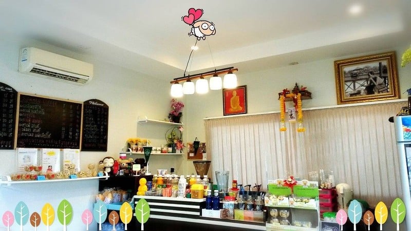 ร้านเล็กๆ และอบอุ่น 💛💛