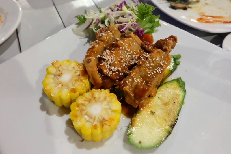 อร่อยค่ะ หมูเนื้อนิ่มนุ่มปากมากค่ะ รสชาติกำลังดี