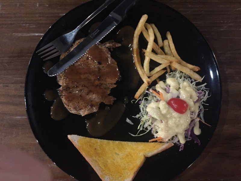 สเต็กหมู 49 บาท